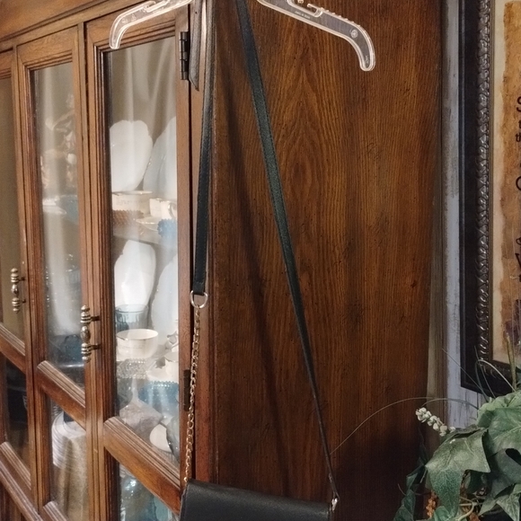 Michael Kors Crossbody Bag - Picture 8 of 8